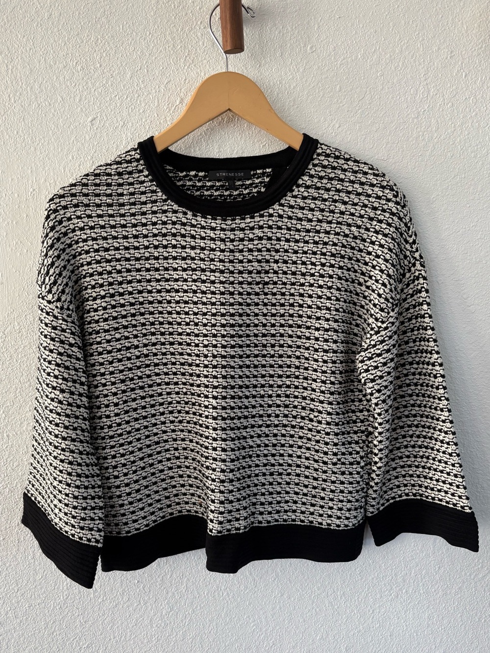 Strenesse Luxury Crewneck Sweater Monochrome - Size 2
